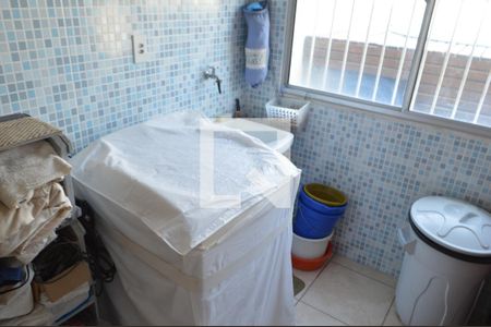 Apartamento à venda com 181m², 2 quartos e 1 vagaÁrea de Serviço