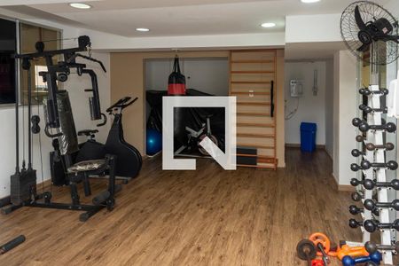 Apartamento à venda com 181m², 2 quartos e 1 vaga Apartamento à venda com 181m², 2 quartos e 1 vagaÁrea comum - Academia