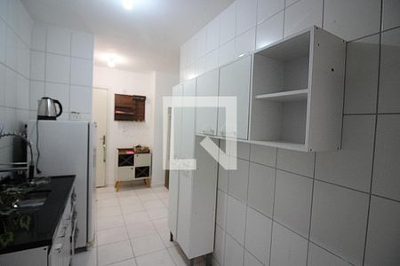 Apartamento para alugar com 70m², 2 quartos e 1 vagaCozinha e Área de Serviço
