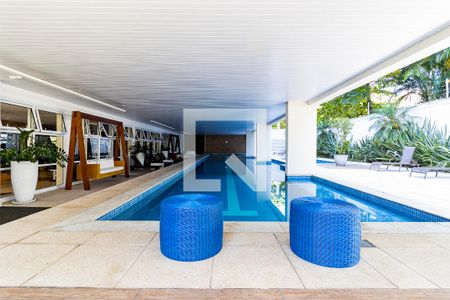 Apartamento à venda com 57m², 1 quarto e 1 vaga Apartamento à venda com 57m², 1 quarto e 1 vagaPiscina