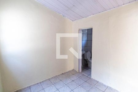 Quarto de casa para alugar com 1 quarto, 35m² em Parque Boturussu, São Paulo