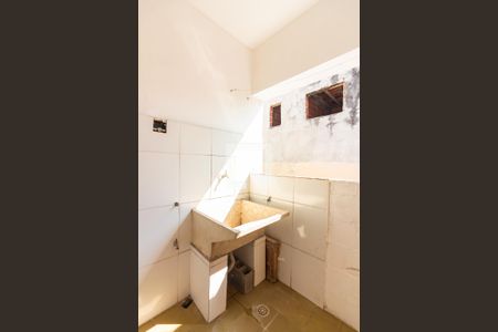 Casa à venda com 300m², 5 quartos e 6 vagas Casa à venda com 300m², 5 quartos e 6 vagasÁrea de Serviço