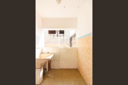 Casa à venda com 300m², 5 quartos e 6 vagas Casa à venda com 300m², 5 quartos e 6 vagasÁrea de Serviço