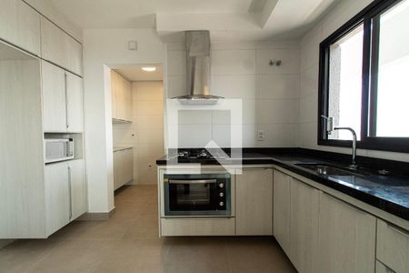 Apartamento para alugar com 92m², 2 quartos e 2 vagasCozinha