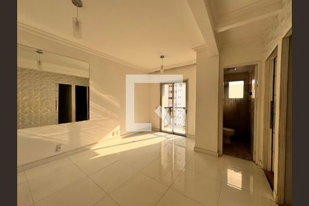 Sala de apartamento para alugar com 2 quartos, 54m² em Vila Guiomar, Santo André