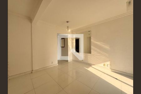 Sala de apartamento para alugar com 2 quartos, 54m² em Vila Guiomar, Santo André