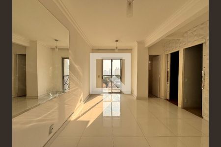Sala de apartamento para alugar com 2 quartos, 54m² em Vila Guiomar, Santo André