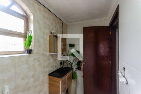 Casa para alugar com 100m², 3 quartos e 6 vagasBanheiro da Suíte