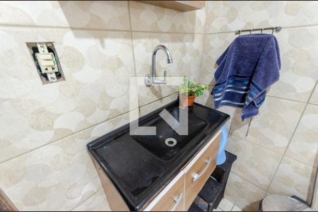 Casa para alugar com 100m², 3 quartos e 6 vagasBanheiro