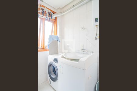 Apartamento para alugar com 95m², 2 quartos e 1 vaga Apartamento para alugar com 95m², 2 quartos e 1 vagaCozinha e Área de Serviço