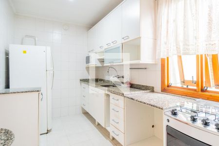 Apartamento para alugar com 95m², 2 quartos e 1 vaga Apartamento para alugar com 95m², 2 quartos e 1 vagaCozinha e Área de Serviço