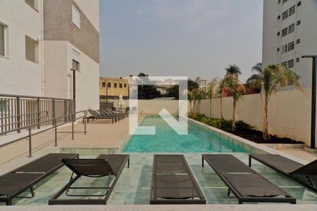 Apartamento para alugar com 40m², 2 quartos e sem vaga Apartamento para alugar com 40m², 2 quartos e sem vagaÁrea comum - Piscina