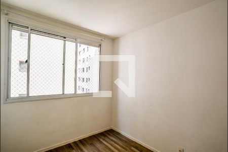Sala de apartamento para alugar com 2 quartos, 35m² em Parque São Vicente, Santo André