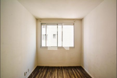 Sala de apartamento para alugar com 2 quartos, 35m² em Parque São Vicente, Santo André