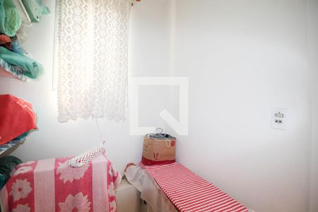 Apartamento à venda com 70m², 2 quartos e 1 vaga Apartamento à venda com 70m², 2 quartos e 1 vagaQuarto de Serviço