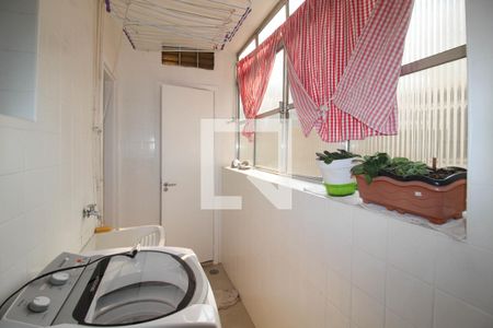 Apartamento à venda com 70m², 2 quartos e 1 vaga Apartamento à venda com 70m², 2 quartos e 1 vagaÁrea de Serviço