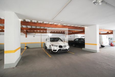 Apartamento à venda com 70m², 2 quartos e 1 vaga Apartamento à venda com 70m², 2 quartos e 1 vagaGaragem