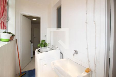 Apartamento à venda com 70m², 2 quartos e 1 vaga Apartamento à venda com 70m², 2 quartos e 1 vagaÁrea de Serviço