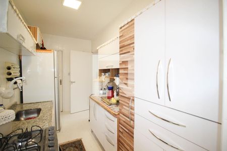 Apartamento à venda com 70m², 2 quartos e 1 vaga Apartamento à venda com 70m², 2 quartos e 1 vagaCozinha