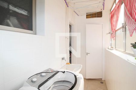 Apartamento à venda com 70m², 2 quartos e 1 vaga Apartamento à venda com 70m², 2 quartos e 1 vagaÁrea de Serviço