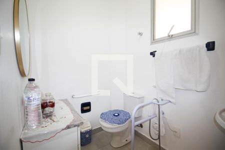 Apartamento à venda com 70m², 2 quartos e 1 vaga Apartamento à venda com 70m², 2 quartos e 1 vagaBanheiro