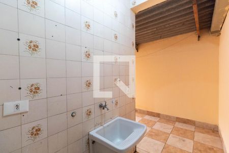 Casa para alugar com 65m², 2 quartos e 2 vagasLavanderia