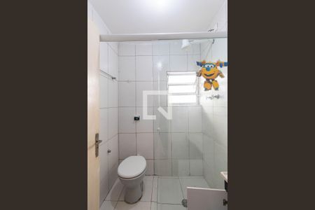 Casa para alugar com 65m², 2 quartos e 2 vagasBanheiro