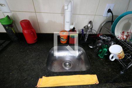 Apartamento à venda com 52m², 2 quartos e 1 vagaCozinha - Pia