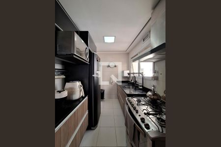Apartamento à venda com 110m², 3 quartos e 2 vagas Apartamento à venda com 110m², 3 quartos e 2 vagasCozinha