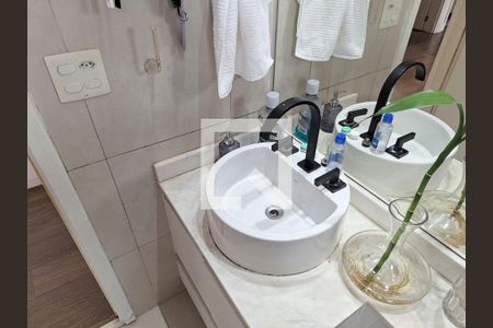 Apartamento à venda com 110m², 3 quartos e 2 vagas Apartamento à venda com 110m², 3 quartos e 2 vagasBanheiro Quarto 1