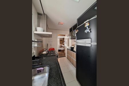 Apartamento à venda com 110m², 3 quartos e 2 vagas Apartamento à venda com 110m², 3 quartos e 2 vagasCozinha