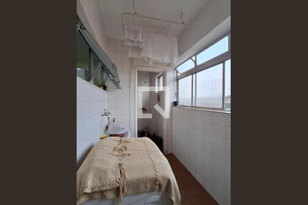 Apartamento à venda com 85m², 2 quartos e 1 vaga Apartamento à venda com 85m², 2 quartos e 1 vagaÁrea de Serviço