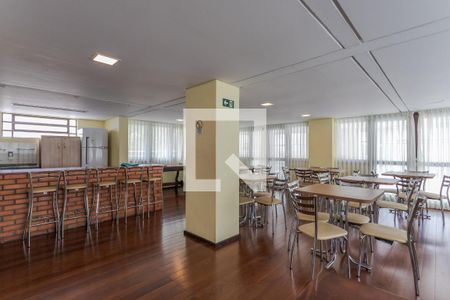 Apartamento à venda com 204m², 3 quartos e 2 vagasÁrea comum - Salão de festas