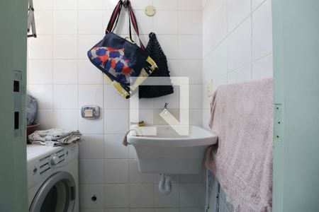 Apartamento para alugar com 142m², 3 quartos e 2 vagas Apartamento para alugar com 142m², 3 quartos e 2 vagasÁrea de Serviço