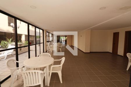 Apartamento para alugar com 142m², 3 quartos e 2 vagas Apartamento para alugar com 142m², 3 quartos e 2 vagasÁrea comum - Salão de festas