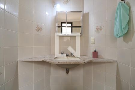 Apartamento para alugar com 142m², 3 quartos e 2 vagas Apartamento para alugar com 142m², 3 quartos e 2 vagasBanheiro Suíte 3