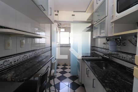 Apartamento para alugar com 58m², 2 quartos e 2 vagasCozinha