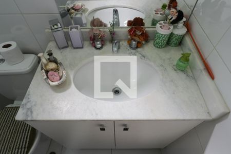 Apartamento à venda com 82m², 3 quartos e 2 vagasBanheiro da suíte