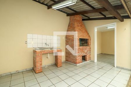 Casa à venda com 90m², 2 quartos e 3 vagas Casa à venda com 90m², 2 quartos e 3 vagasChurrasqueira