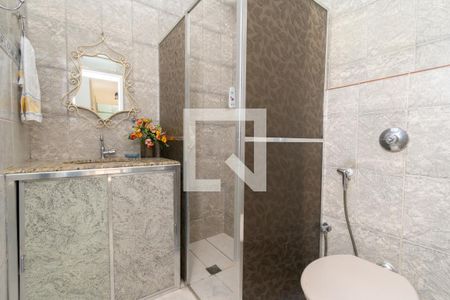 Casa à venda com 400m², 4 quartos e 4 vagasBanheiro Social 2