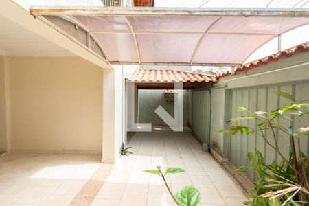 Casa à venda com 400m², 4 quartos e 4 vagasGaragem