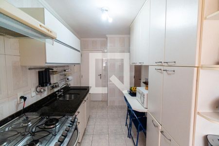 Apartamento à venda com 85m², 3 quartos e 2 vagas Apartamento à venda com 85m², 3 quartos e 2 vagasCozinha