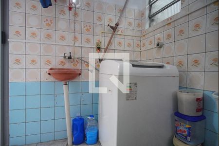 Casa à venda com 270m², 4 quartos e 4 vagas Casa à venda com 270m², 4 quartos e 4 vagasÁrea de Serviço