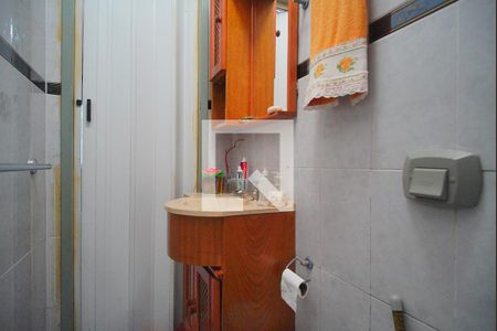 Casa à venda com 270m², 4 quartos e 4 vagas Casa à venda com 270m², 4 quartos e 4 vagasBanheiro da Suíte