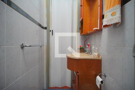 Casa à venda com 270m², 4 quartos e 4 vagas Casa à venda com 270m², 4 quartos e 4 vagasBanheiro da Suíte