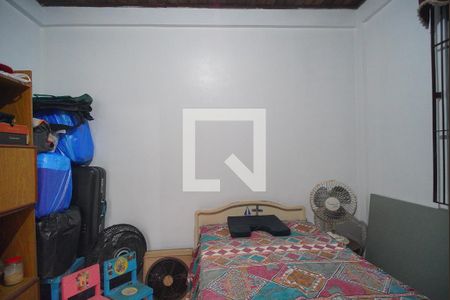 Casa à venda com 270m², 4 quartos e 4 vagas Casa à venda com 270m², 4 quartos e 4 vagasQuarto 3