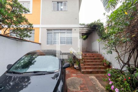 Casa à venda com 134m², 2 quartos e 2 vagas Casa à venda com 134m², 2 quartos e 2 vagasGaragem