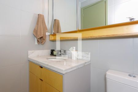 Apartamento à venda com 70m², 1 quarto e 2 vagasBanheiro da Suíte