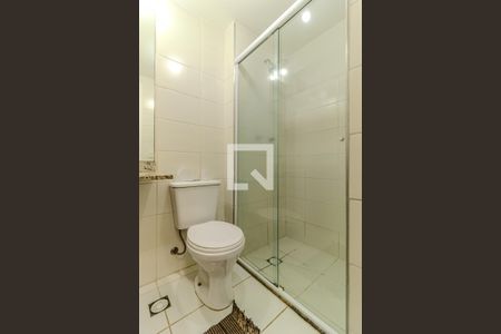 Banheiro de kitnet/studio para alugar com 1 quarto, 37m² em Vila Buarque, São Paulo