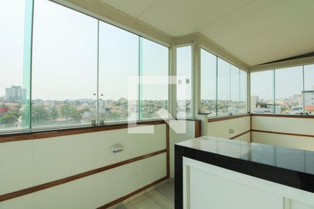 Apartamento à venda com 140m², 3 quartos e 2 vagas Apartamento à venda com 140m², 3 quartos e 2 vagasÁrea de Serviço